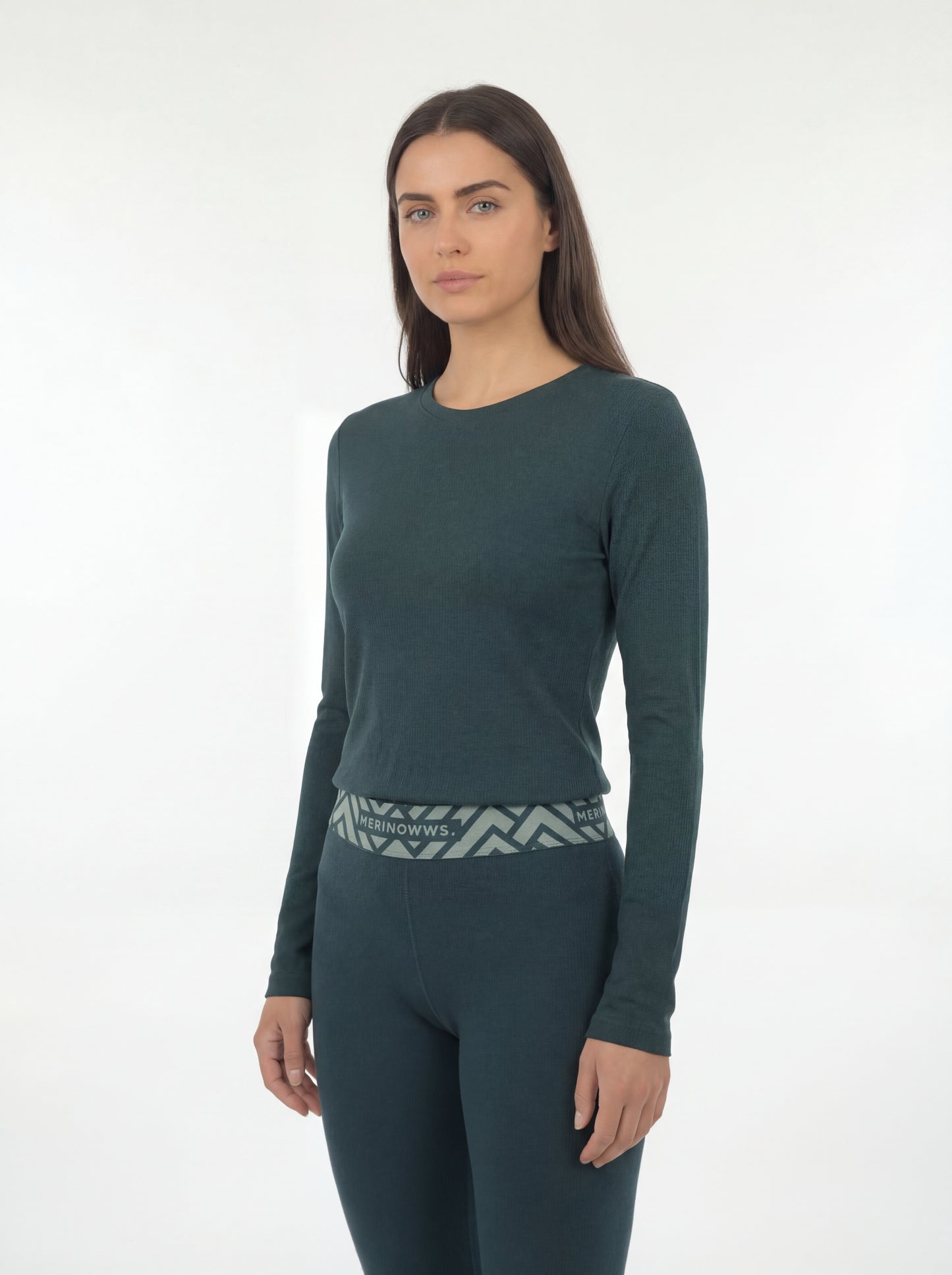 Дълъг клин от 100 % мериносова вълна